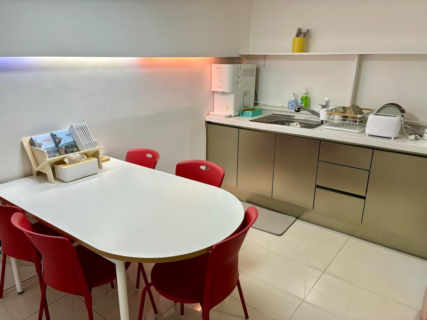 Look Home Guesthouse Сеул Экстерьер фото