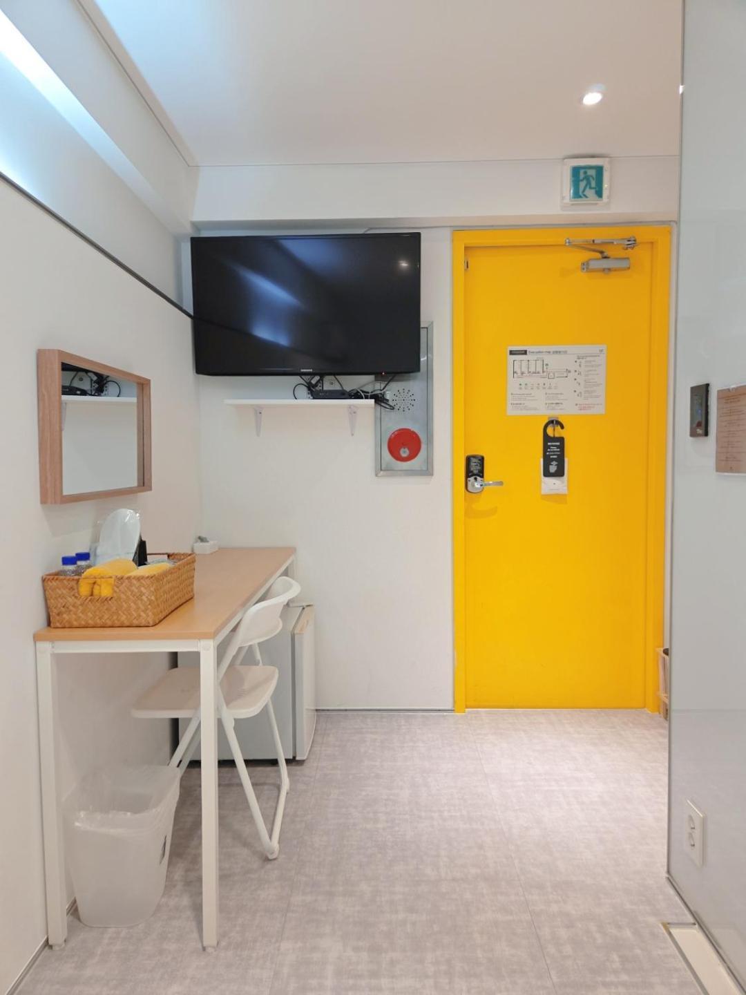 Look Home Guesthouse Сеул Экстерьер фото