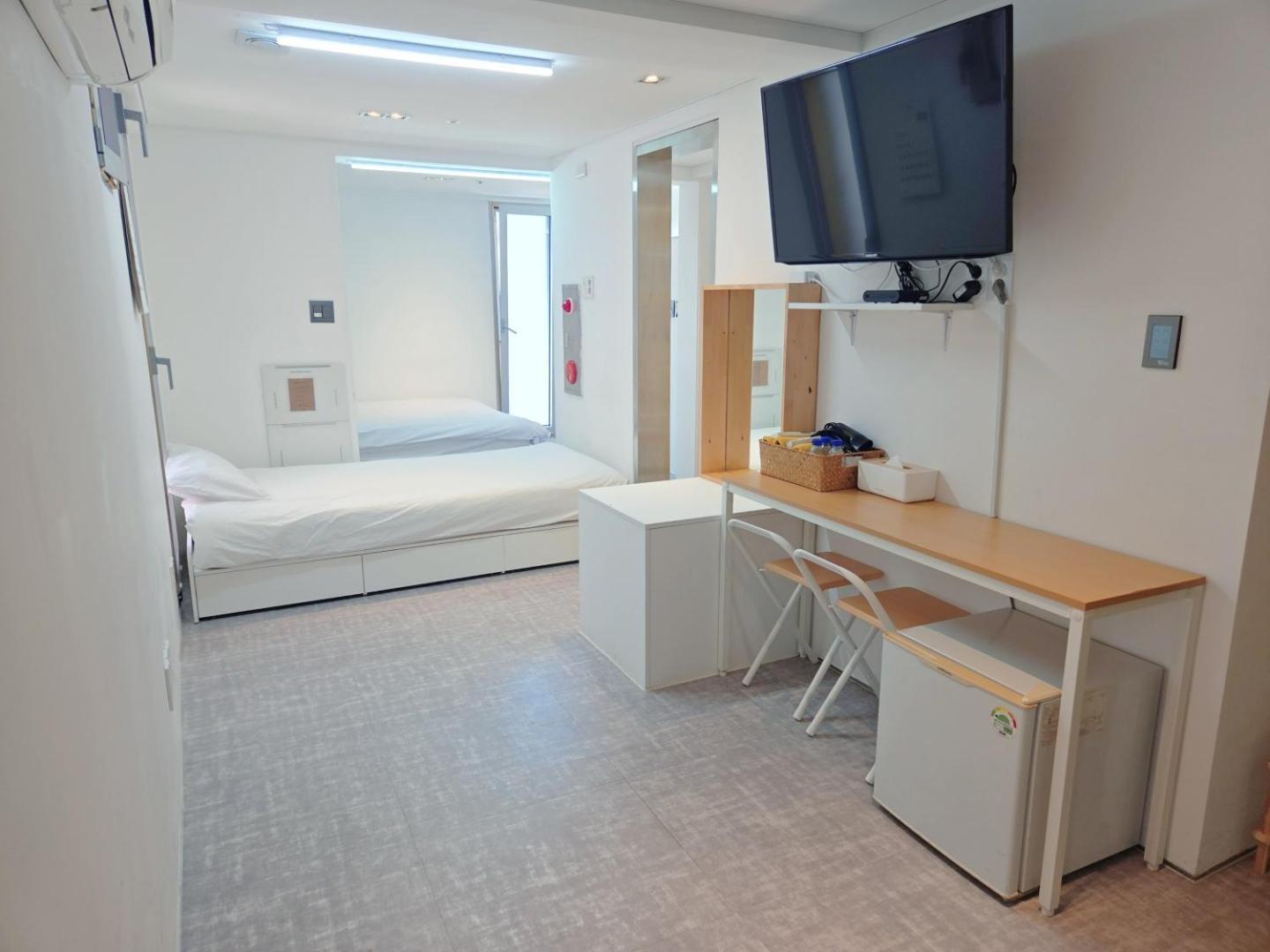 Look Home Guesthouse Сеул Экстерьер фото